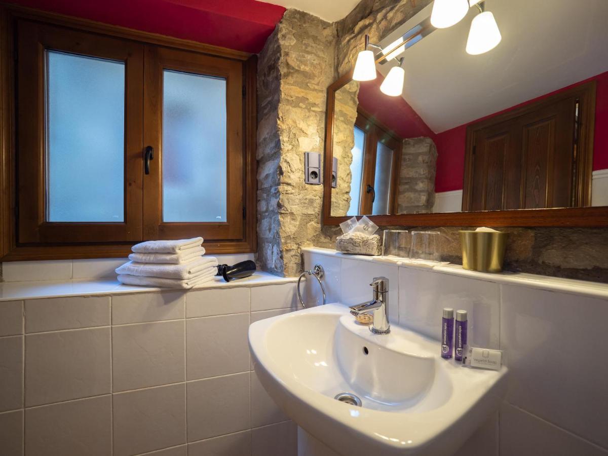 Casa Cruz - Auto Check-In (Adults Only) Hotel โบลตาญญา ภายนอก รูปภาพ